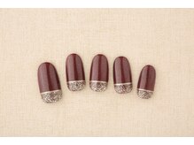 エムスラッシュ フィール 東戸塚店(M.SLASH)/根元フレンチネイル