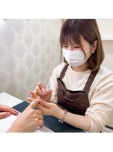 ネイルアンドアイラッシュ ジェムール 川越店(Nail&Eyelash GEMULE) 榎谷　か 