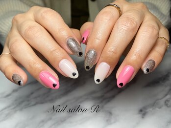 ネイルサロン アール(Nail salon R)/持ち込みデザイン