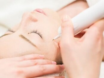 エターナルビューティー(eternal beauty)の写真/お悩みトリプル撃退!【シミケア/毛穴/小顔☆¥3980】気になる施術を一度に体験!驚きの結果を速実感♪