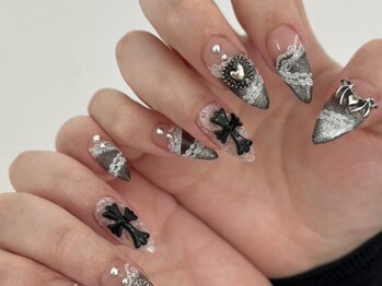 クロレネイルズ(colorer nails)/持ち込み画像・パーツつけ放題