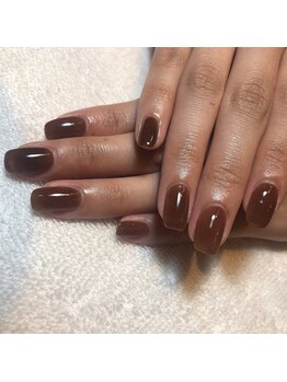 ジェイノヴァール(Jnovart)/