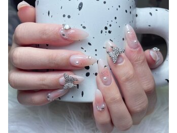 ザ デミュア 高田馬場店/