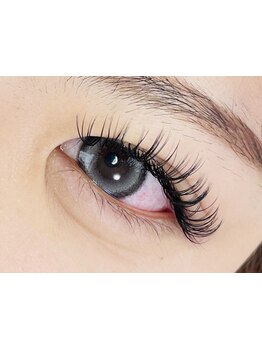 ボリュームのある目元にしたい