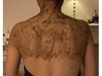 シャムリー 並木坂(Syamry)/ボディのハーブピーリング　２B