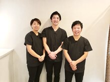 若松整体院の雰囲気(スタッフは全員骨格のプロ!肩こりや腰痛の悩みはお任せください)