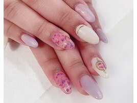 (中原)春の押し花ネイル