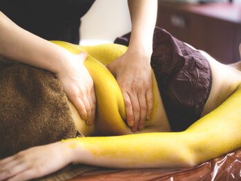 イヴ 神戸三宮教室(EVE)の写真/【40歳以上限定◆脂肪燃焼サイズダウン90分 ¥5500】後悔したくない方必見★お腹脂肪をケアしてくびれGET♪