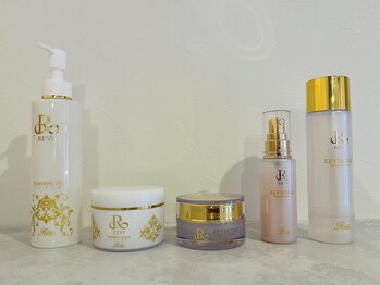 シロエルヴィ(SILOE)/30代からの“本気の味方“