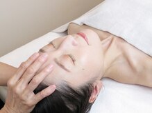 アムールの雰囲気（ソフトなタッチの頭蓋骨矯正で小顔に！）