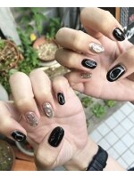 carina  nail＆eyelash【カリーナ】