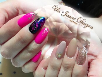 アン ジョーヌドラゴ/アシメネイル