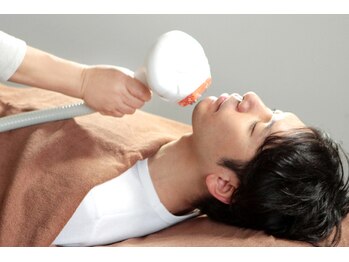 フレルト オム 津久居店(FLELT HOMME)/ヒゲ脱毛で美肌&清潔感UP!!