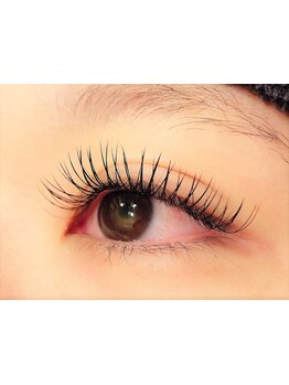 ボリュームのある目元にしたい