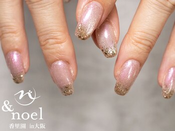 ノエル(Noel)/韓国ガーリーキラキラネイル