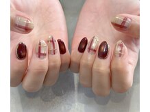 エムネイル(emNail)の雰囲気(持ち込みデザインも気軽にご相談ください!)