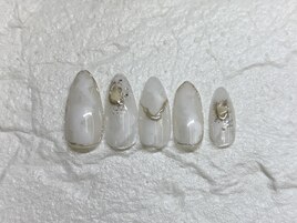 ニュアンスネイル 【トレンド】