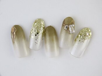 イズネイル(izu Nail)/