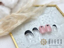 ネイルアンドアイラッシュ ブレス エスパル山形本店(BLESS)/ブラック×ハートホロネイル