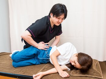 りふぁいん鍼灸整骨院の写真/りふぁいんの美容整体で骨盤から整え、スラっと美しい印象に！女性専用＆リラックス空間で安心◎