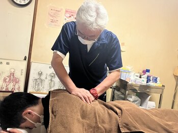 健治療院の写真/【国家資格保有施術師在籍★】カープの元トレーナーによる施術を受けられる！オーダーメイド施術も◎