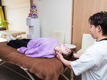 からだラボ イエロー(YELLOW)の写真/繰り返す不調、原因は姿勢かもしれません。