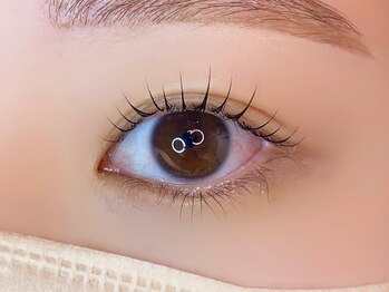 ミラ(Mila)/可愛らしいお目元に *