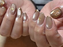 エスネイル(Snail)/beige × gold