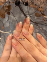 ルーム ビューティーラボラトリーズ(room beauty laboratories)/ベイビーブーマー×大人ネイル