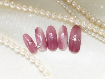 寒色系ピンクネイル