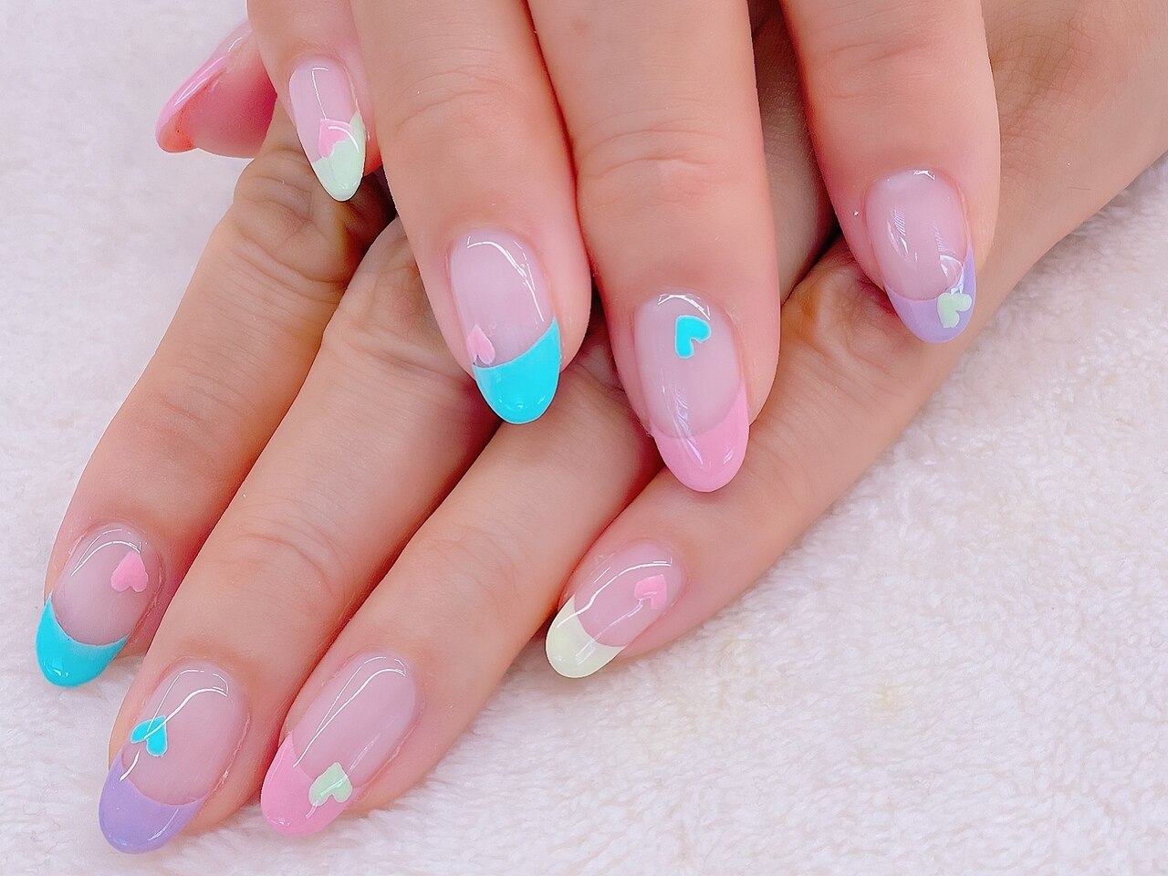 春ネイル★パステルカラフル★ミラーフレンチ 春ネイル☆パステルカラフル☆ミラーフレンチ