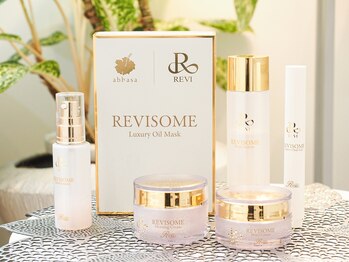 リビア(LIVIA)/REVOISOME