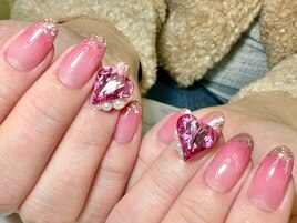 主役はハートのスワロフスキー