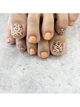 orange &nbsp;&nbsp;× &nbsp;&nbsp;leopard