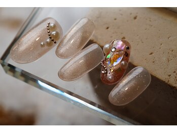 コフレ 千歳烏山(Coffret)/”oyster!"