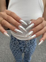 ハチニーイチ(0821)