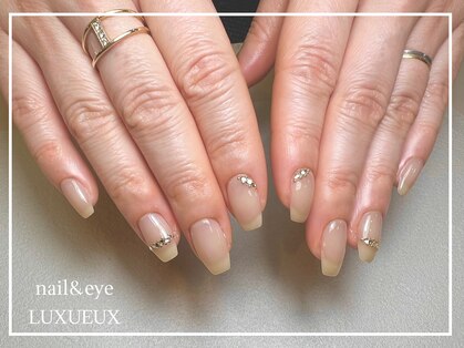ネイルアンドアイラッシュ ルクソー ホテル日航福岡店(Nail&Eyelash LUXUEUX.)の写真
