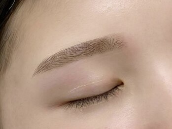 アイビューティー ロキエ 天王寺店(ROCHIE)/アイブロウWAX