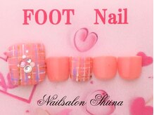 シイナ/フットネイル8000円 