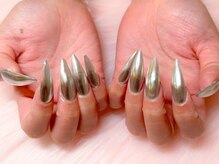 ルアナ(Luana.)/シルバーミラーネイル