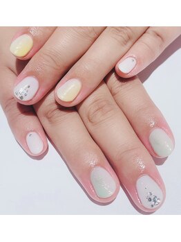 カラン 焼津店(CALIN)/シンプルグラデーションネイル