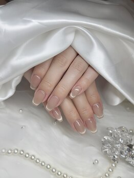 ビビ(ViVi)/マグネットフレンチネイル