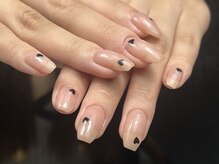 ギャルットネイル(GALTTO NAIL)/ワンカラーにポイントデザイン
