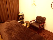 ブラウンベースの落ち着いた雰囲気です。