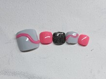 クレスト 高槻店(CREST)/ネオンピンクで夏っぽフット♪