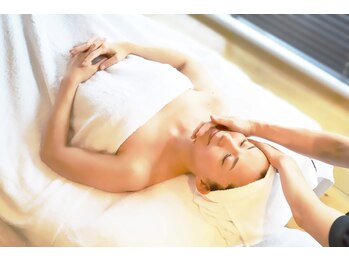 サロンコスメティック ザ スパ(SALON COSMETIC THE SPA)の写真/5周年記念コース☆ハリツヤUP！リフトアップフェイス80分