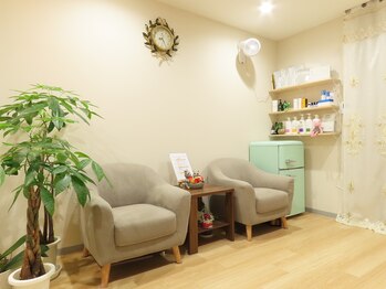 ひまわり/サロンの中