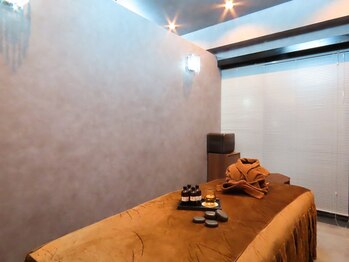 リスブラン 銀座新富町店/静かで落ち着いた施術室３