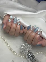 ビビ(ViVi)/手書きフラワーネイル