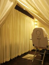 ラファアイランド別館 小倉守恒/フェイシャルベッド